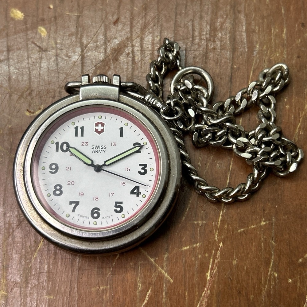 24720-255 Swiss Army Pocket Watch Victorinox 24 Hour Chain Swiss Quartz Vintage